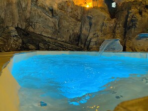 Whirlpool, Massageanwendungen
