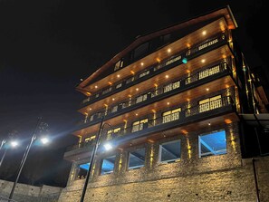 Exterior - Hotel Melcome (Manali)