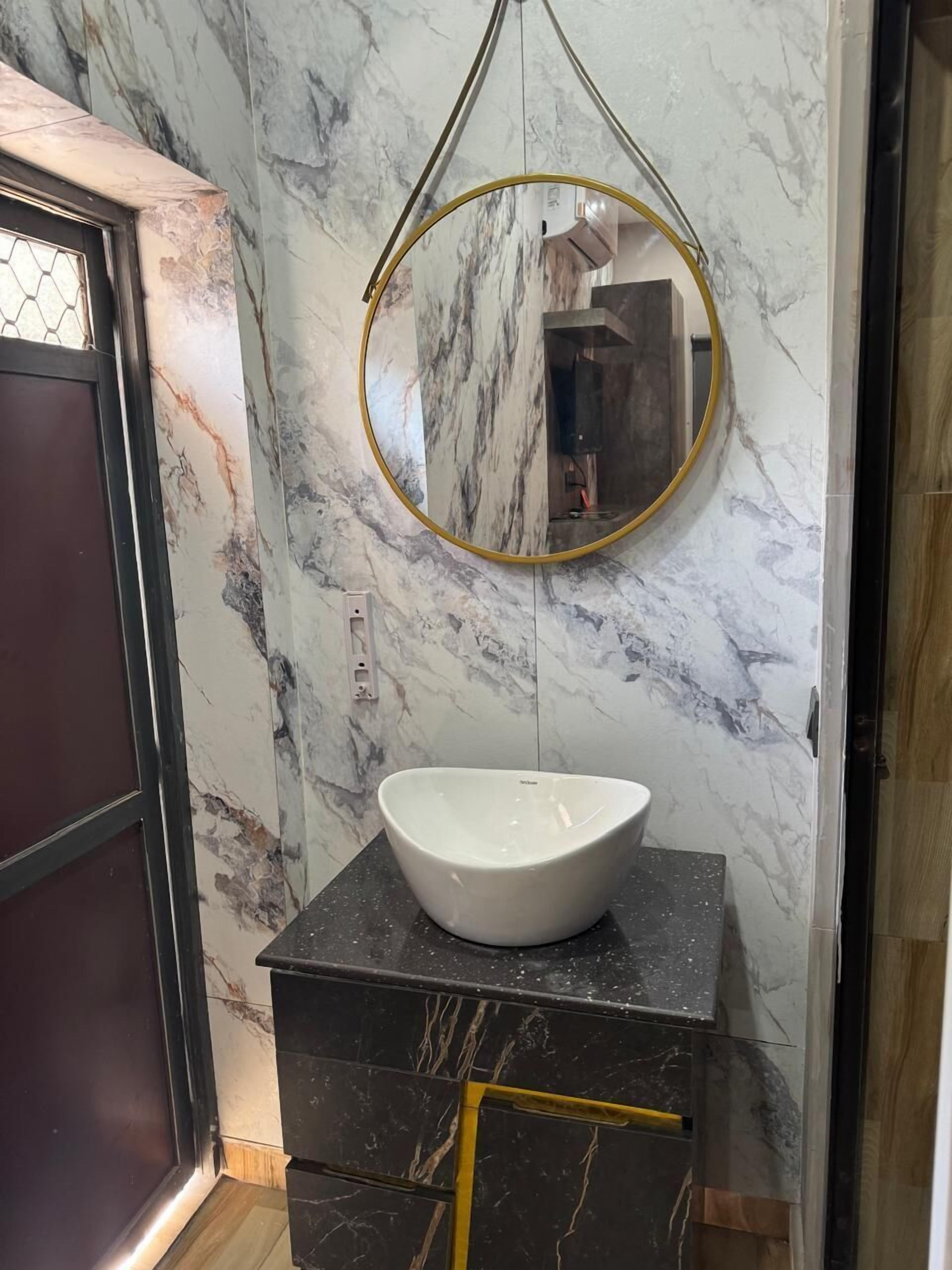 Shower, towels, soap, toilet paper