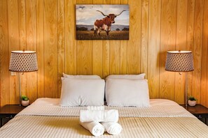 3 bedrooms, free WiFi, bed sheets