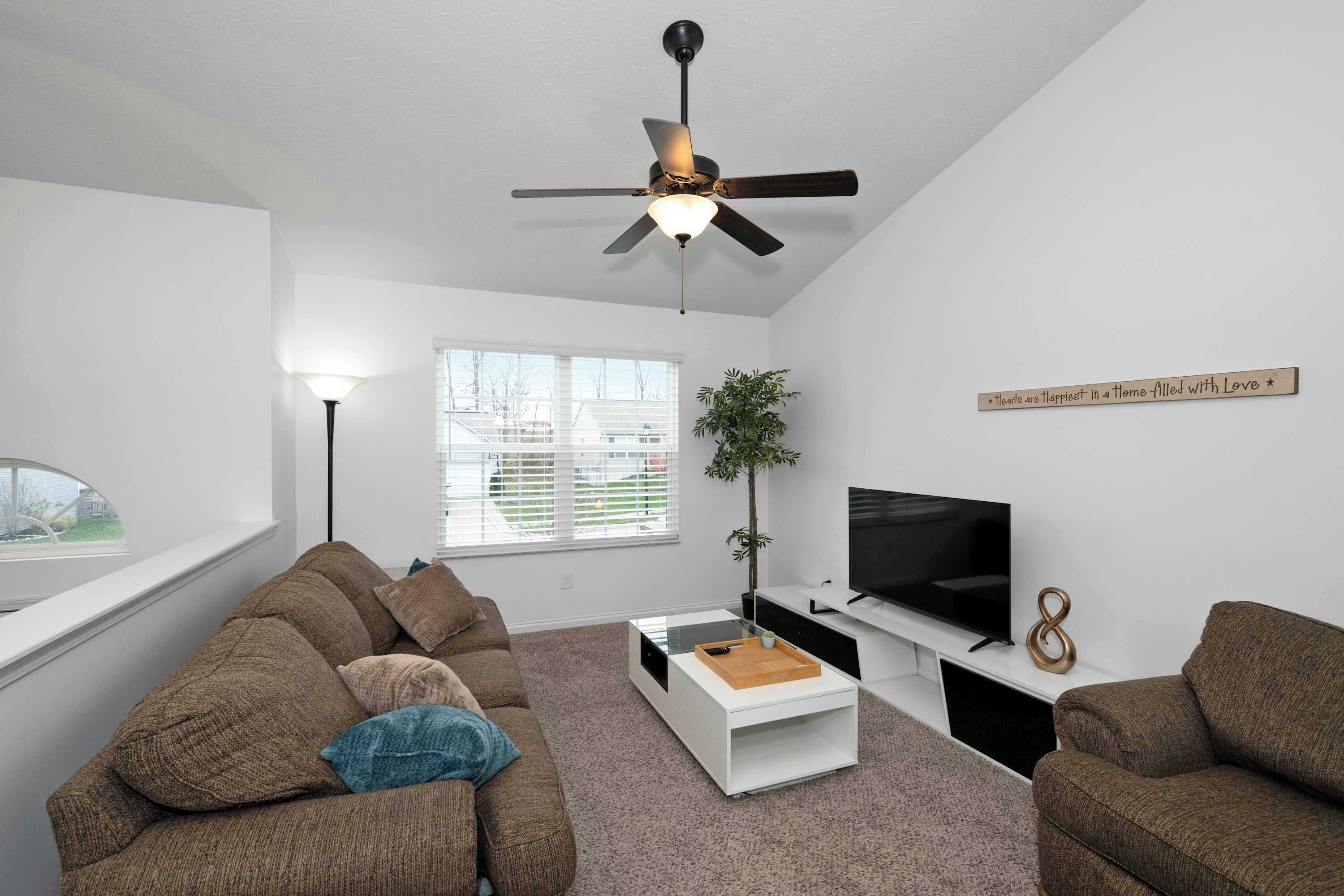 Televisión, oficina