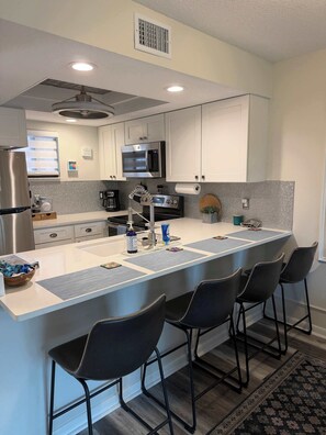 Fridge, microwave, oven, stovetop - Ocean Front Complex, 2 Pools, Private Beach Access (St Augustine)