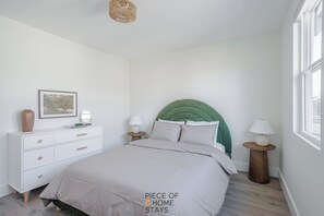 4 Schlafzimmer, Bügeleisen/Bügelbrett, kostenloses WLAN, Bettwäsche