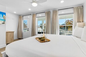 3 bedrooms, desk, iron/ironing board, travel crib - BRAND NEW CONSTRUCTION! CLOSE TO BEACH!  PET FRIENDLY! 3/2 SLEEPS 6! (Panama City Beach)