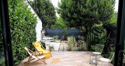 Maison de charme et de caractĂšre avec jardin et terrasses quartier des Minimes