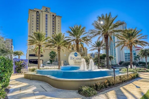 Innenpool, Außenpool