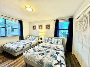 2 bedrooms, desk, iron/ironing board, WiFi