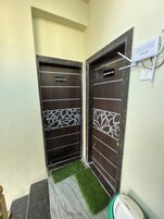 Daily to-go breakfast for a fee