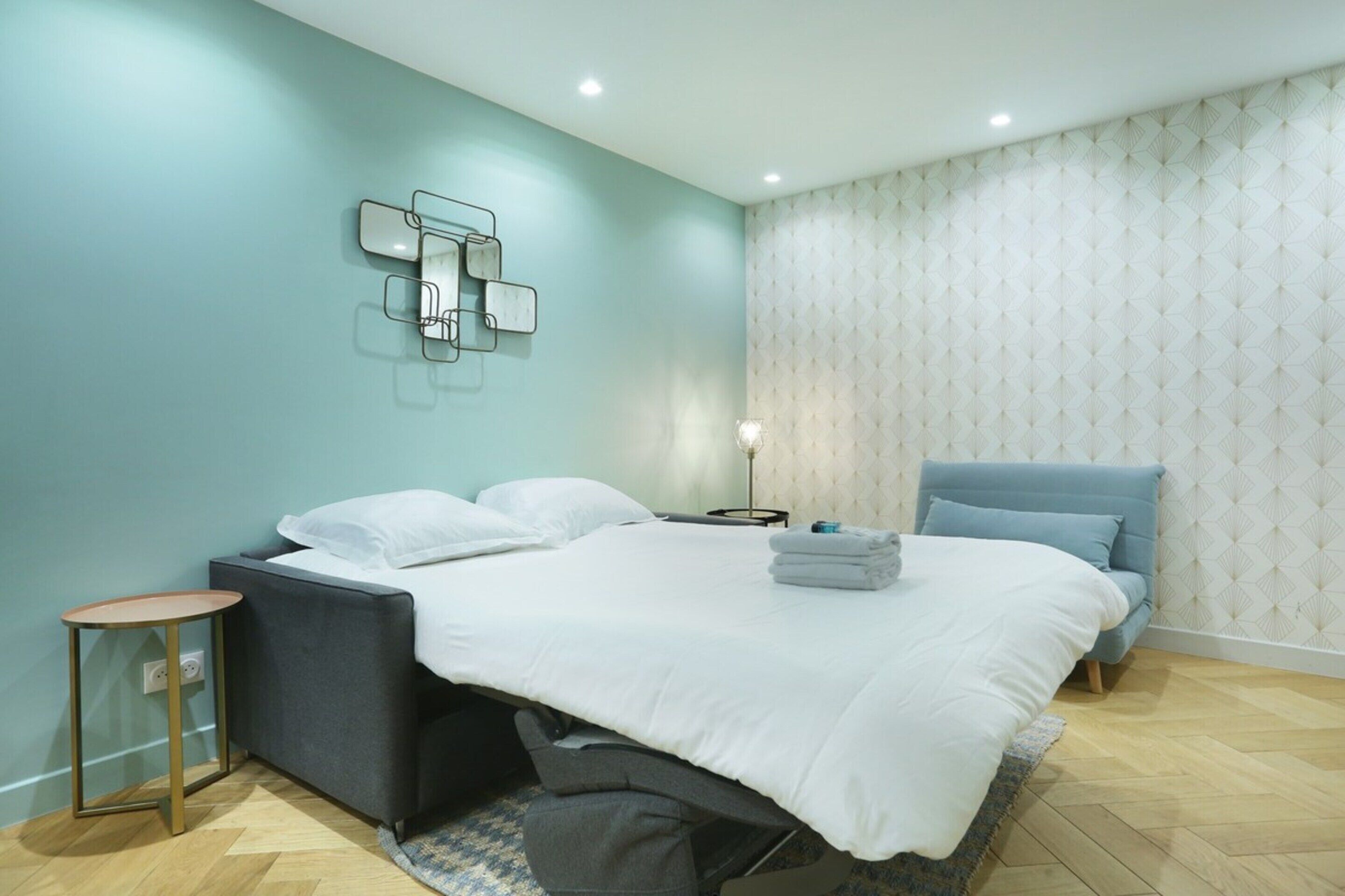 公寓 | 笔记本电脑工作区、熨斗/熨衣板、床单