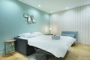 公寓 | 笔记本电脑工作区、熨斗/熨衣板、床单