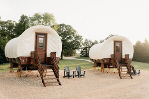 Exterior - Ranch Stay | 6 Wagons, Trails, & Animals- Sleeps 26 (Branson)