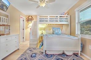 2 chambres, fer et planche Ă repasser, Wi-Fi gratuit, draps fournis