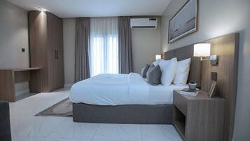 Economy Room, Balcony, City View | Desk, laptop workspace, free WiFi