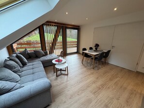 تلفزيون ذكي