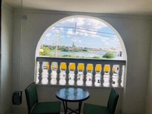 Deluxe Suite, Non Smoking | Free WiFi - Hotel orla Guest House (Petrolina)