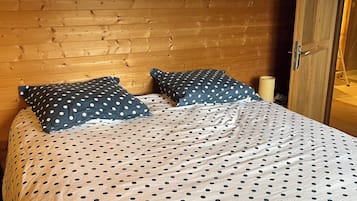 4 camere, ferro/asse da stiro, culla da viaggio, Wi-Fi gratuito