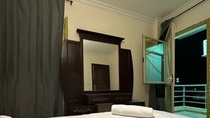 Apartment, 3 Bedrooms, Accessible, Smoking - Jre-eg Modern Aprt Sheikh Zayed (Sheikh Zayed City)