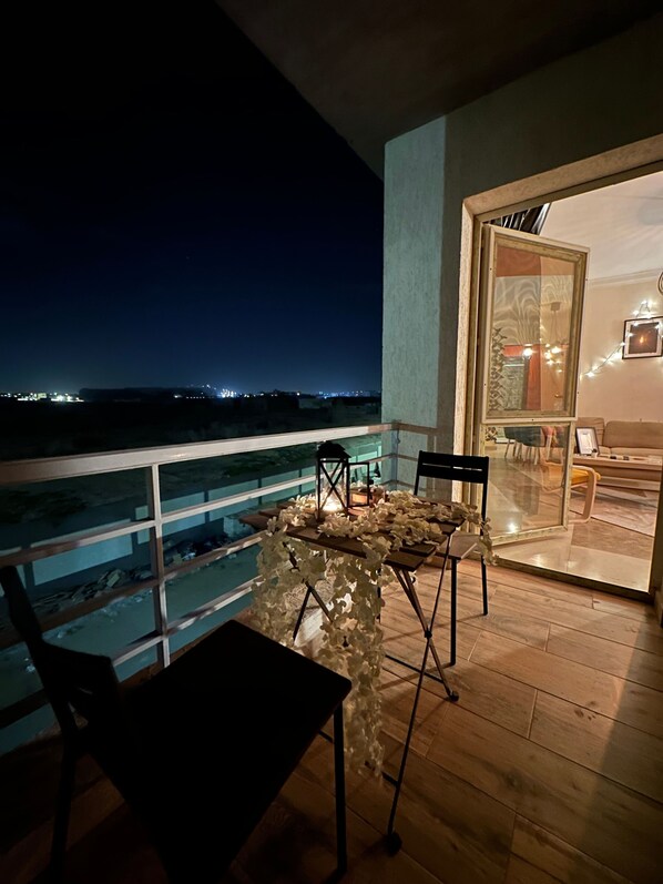 Apartment, 3 Bedrooms, Accessible, Smoking | Outdoor dining - Jre-eg Modern Aprt Sheikh Zayed (Sheikh Zayed City)