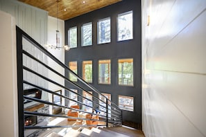 Interior - Family FUN Paradise:Treehouse,Daybed,Arcade! (Broken Bow)