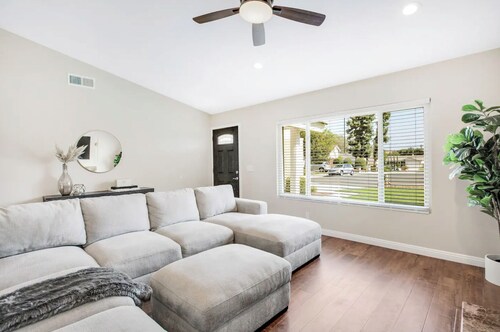 3-bedroom house with WiFi
