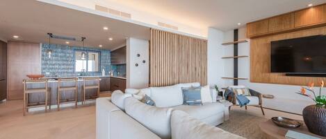 Smart TV, stereo