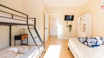 3 chambres, fer et planche Ă repasser, Wi-Fi gratuit, draps fournis