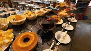 Frokostbuffé er inkludert hver dag
