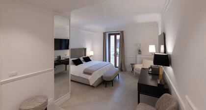 Room 1- Diana