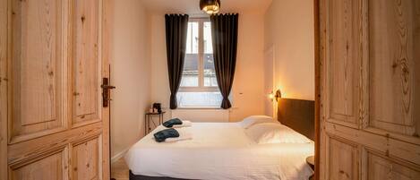 5 camere, Wi-Fi, lenzuola