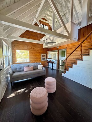 Smart TV, fireplace, books