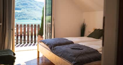 700A Apartments Am See