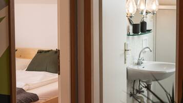1 habitación, wifi gratis y ropa de cama