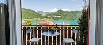 700B Apartments Am See
