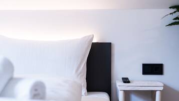 1 quarto, Wi-Fi de cortesia, roupa de cama