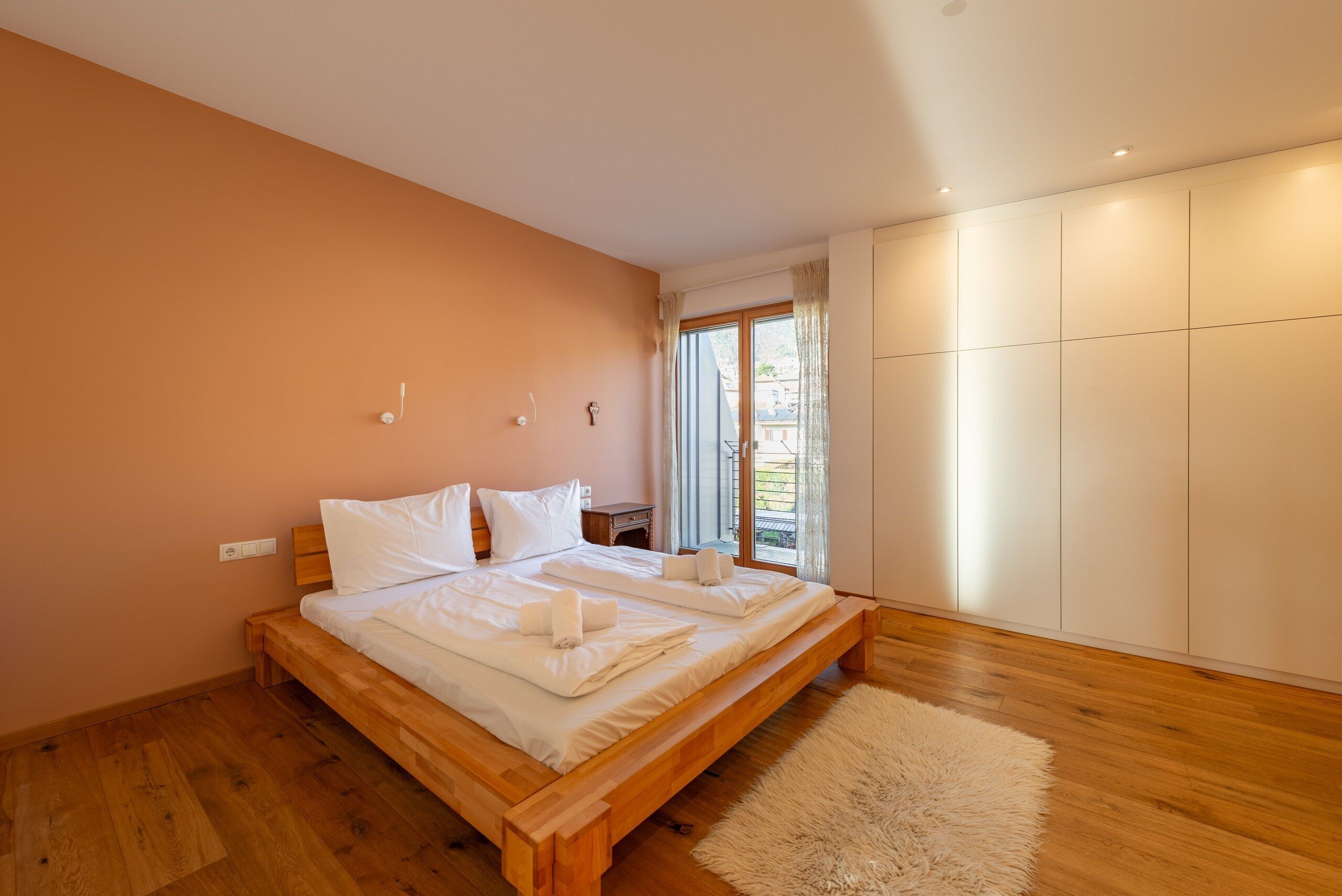 3 habitaciones, wifi gratis y ropa de cama 