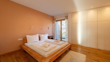 3 habitaciones, wifi gratis y ropa de cama