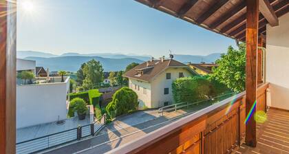 714B Apartment Villa Vardia