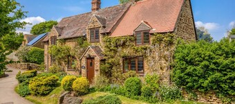 Tom Callows - Gorgeous Rural Cottage in Oxfordshire
