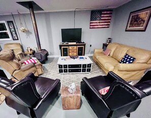 Smart TV, videojuegos, reproductor de DVD y libros 