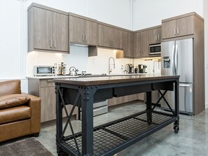 冰箱、微波炉、洗碗机