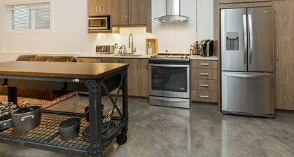 The City Haven | Sleeps 4 |