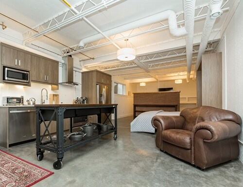 The City Haven | Sleeps 4 |