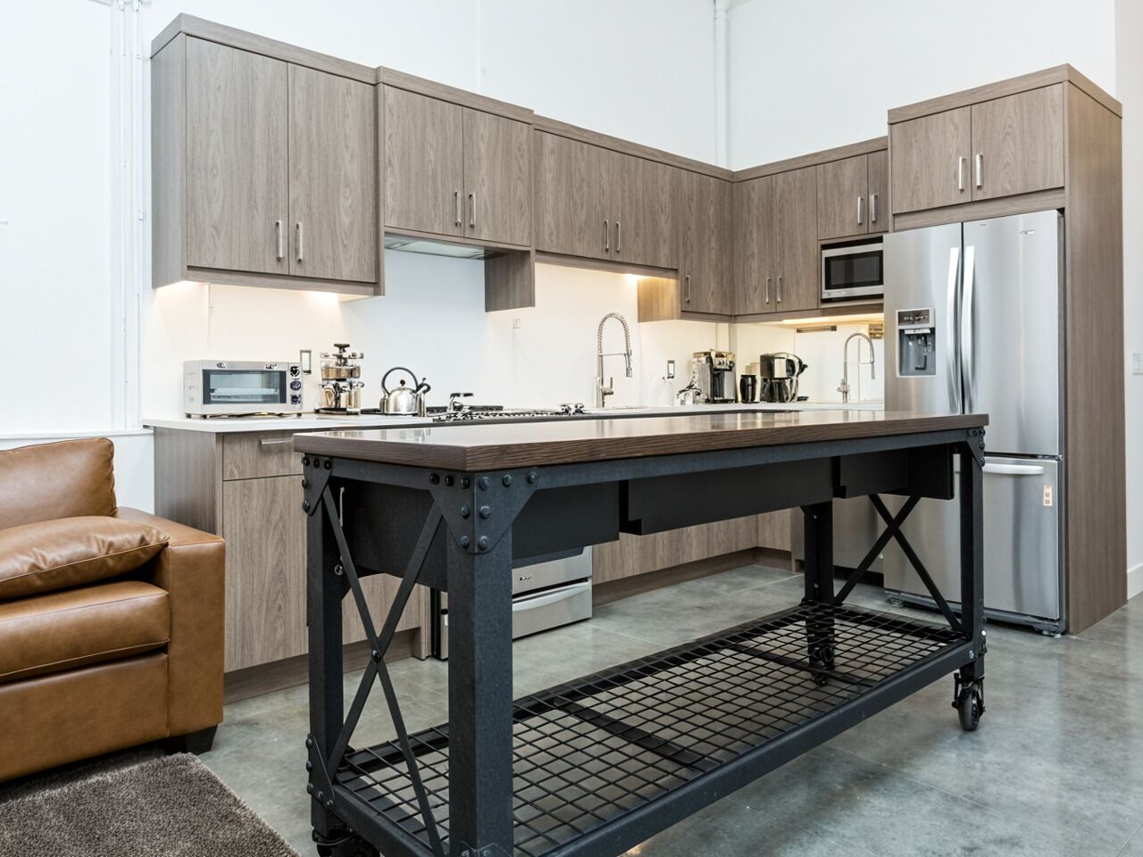 Kühlschrank, Mikrowelle, Geschirrspüler