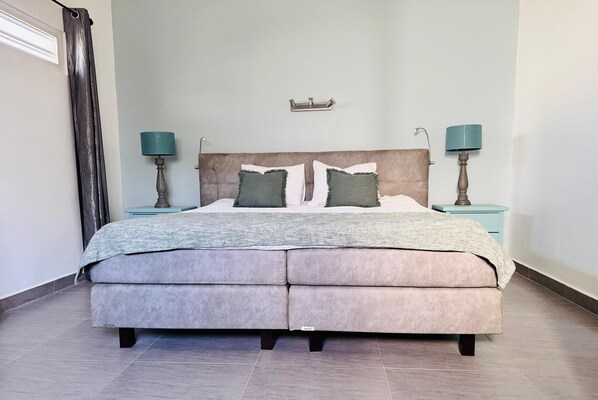 1 bedroom, free WiFi, bed sheets