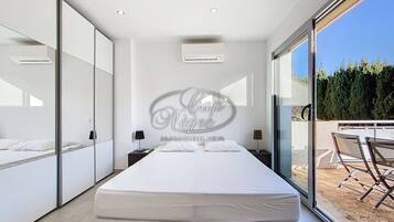 2 chambres, fer et planche à repasser