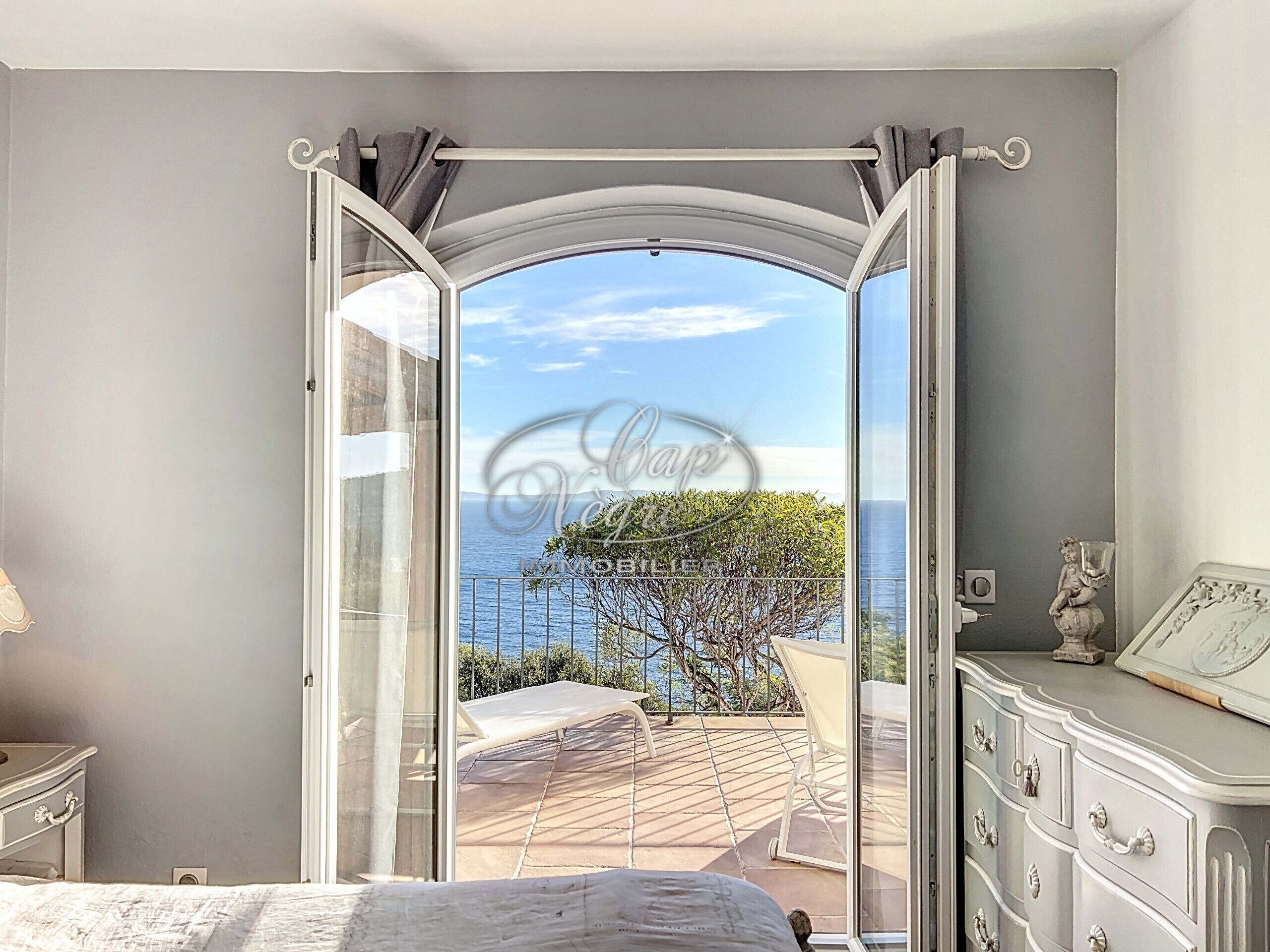 4 chambres, fer et planche à repasser, Wi-Fi gratuit