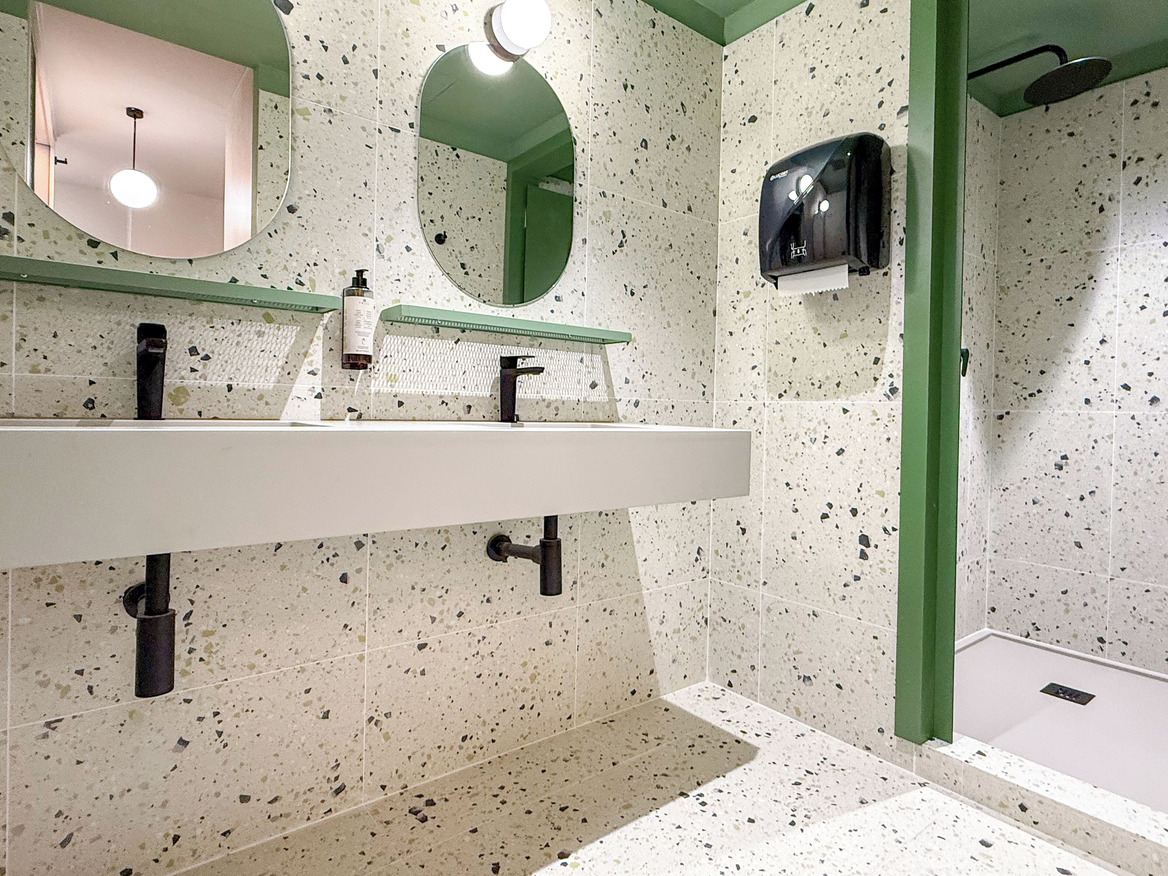 Foto - Coeo Hernan Ruiz Rooftop Pool Hostel