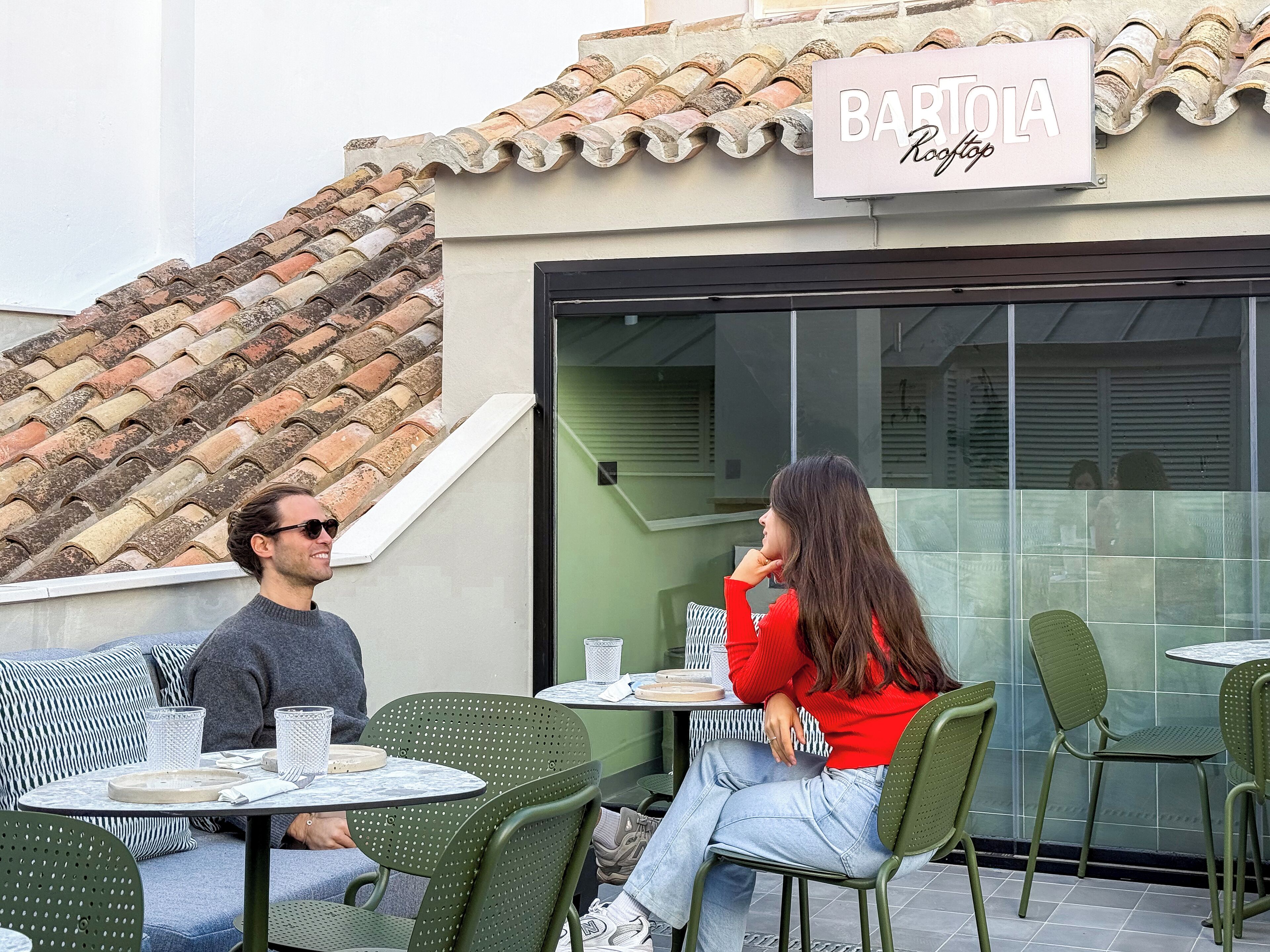 Photo - Coeo Hernan Ruiz Rooftop Pool Hostel