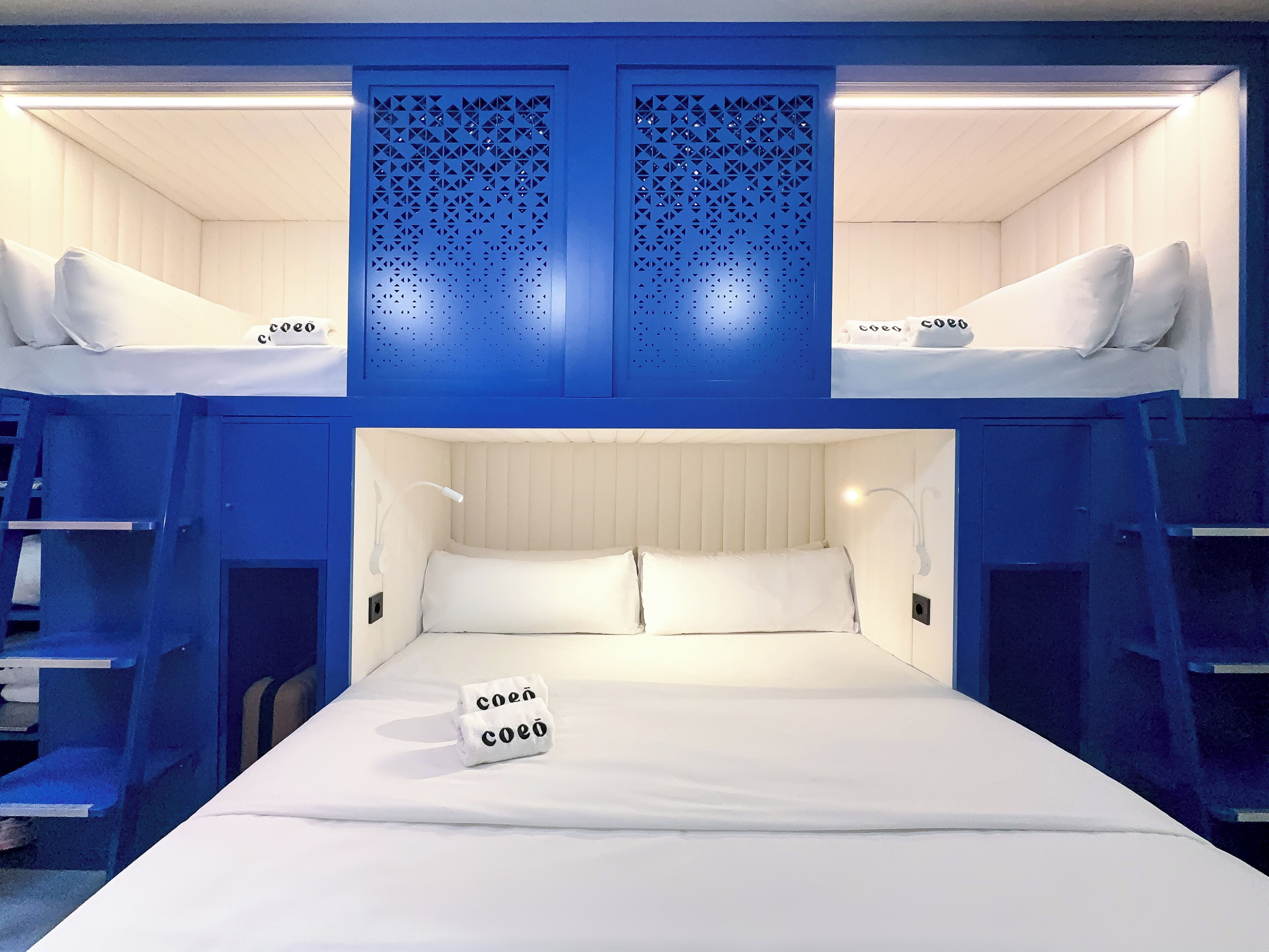 Photo - Coeo Hernan Ruiz Rooftop Pool Hostel