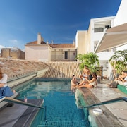 Coeo Hostel Hernan Ruiz